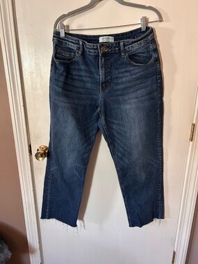 Love Tree Women's Dark Indigo Cropped Raw Hem Jeans